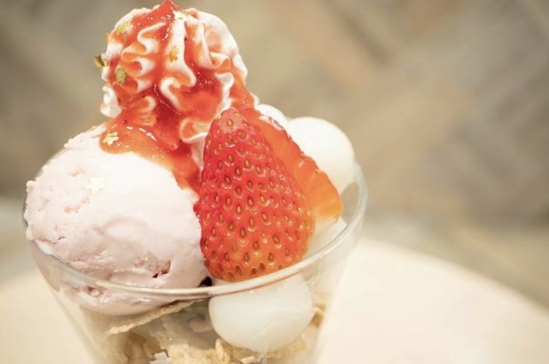 デザート（アイスクリーム・クレープ等）情報