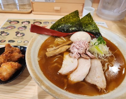 ラーメン屋・餃子屋さん！ここ...