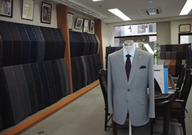 ブランド品情報！品揃え豊富、激安店など