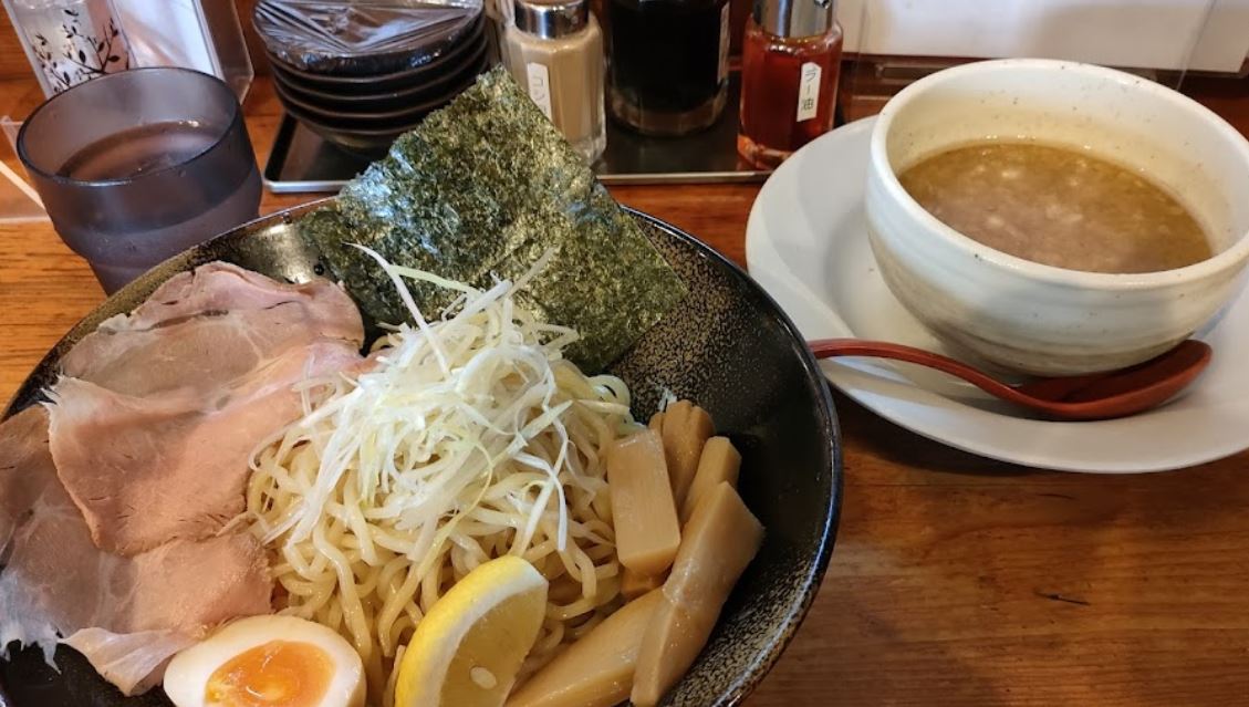 ラーメン屋・餃子屋さん！ここ...