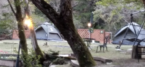 キャンプ場、山登り・トレッキ...