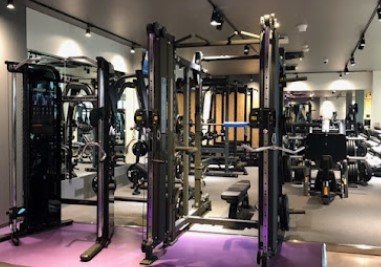 各種スポーツ施設（運動公園、体育館、プール…）