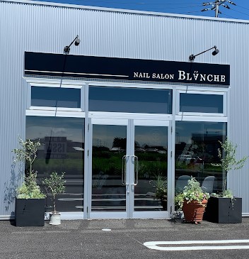 フェイシャル、メイク、ネイル...