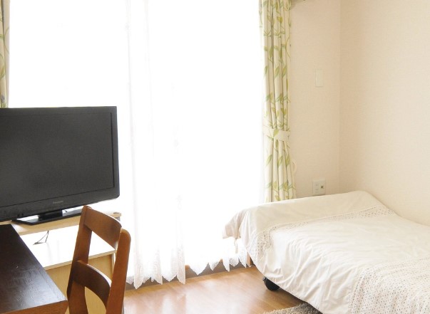 老人ホームや施設、介護全般について